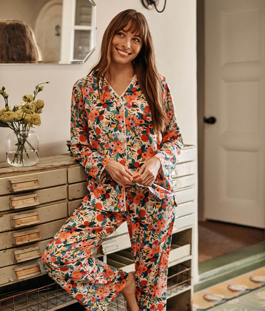 The Cloud 9 Silky Pajama Set - Main - Image 6