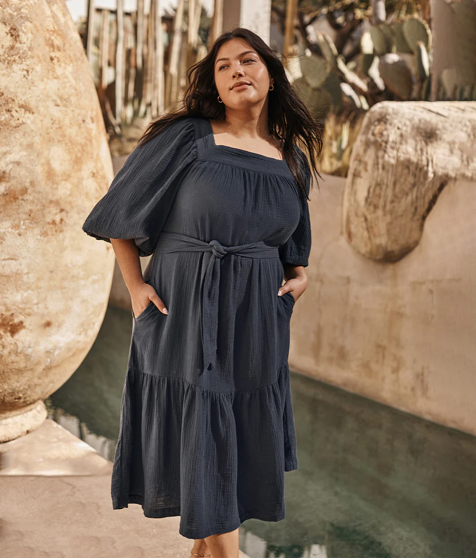 The Going Places Gauze Midi Dress - Midnight - Image 3