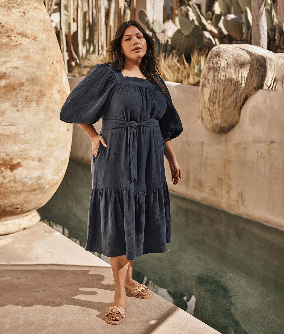 The Going Places Gauze Midi Dress - Midnight - Image 5